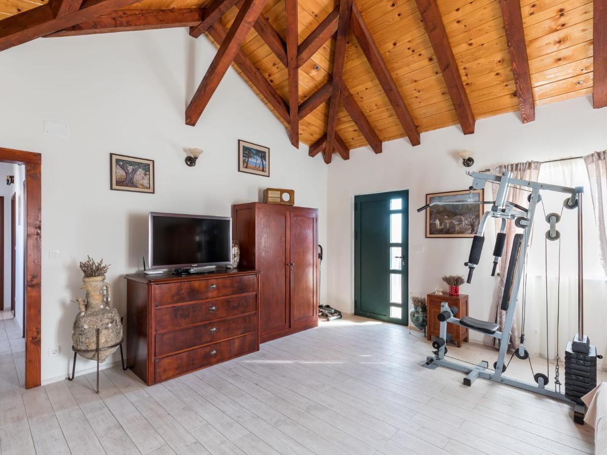 Luxurious Villa In Selca With Pool Екстер'єр фото